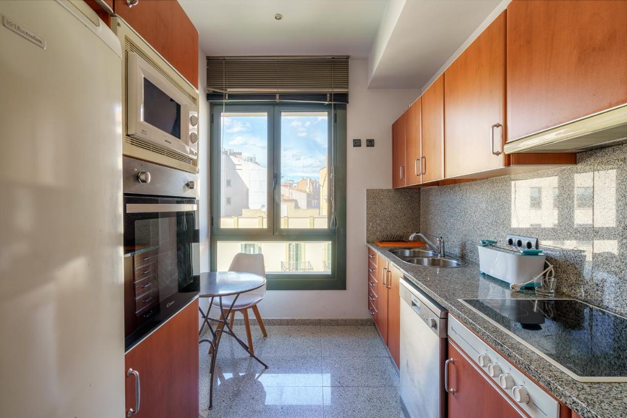 Espectacular Loft En Centrico Edificio Singular Apartment Manresa Exterior photo